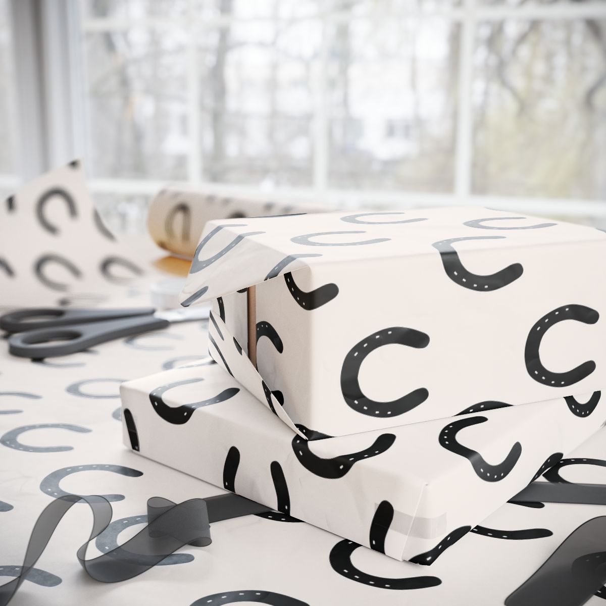 Horseshoe Wrapping Paper Roll